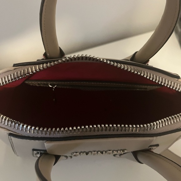 Grey Handbag - Picture 3 of 7